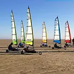 8 Person On A In Romo Hébergement de vacances *