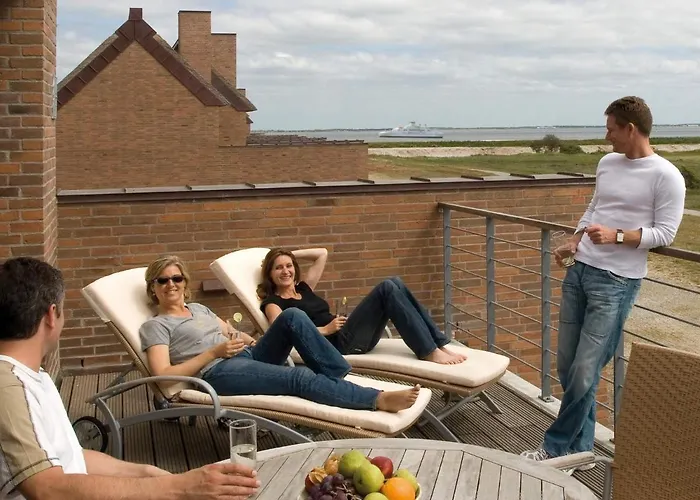 8 Person On A In Romo * Sønderby