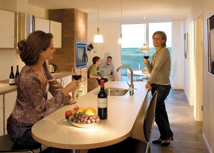 8 Person On A In Romo *